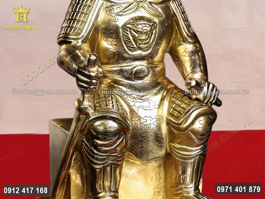 &Ocirc;ng được đ&uacute;c theo d&aacute;ng ngồi uy nghi&ecirc;m